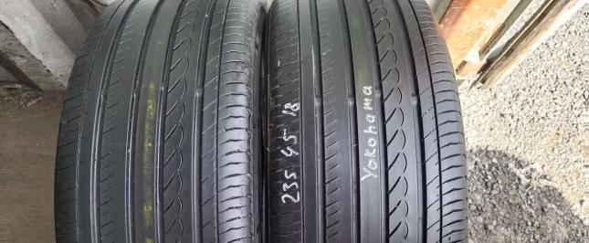 Yokohama Advan dB V551V 235/45 R18 W