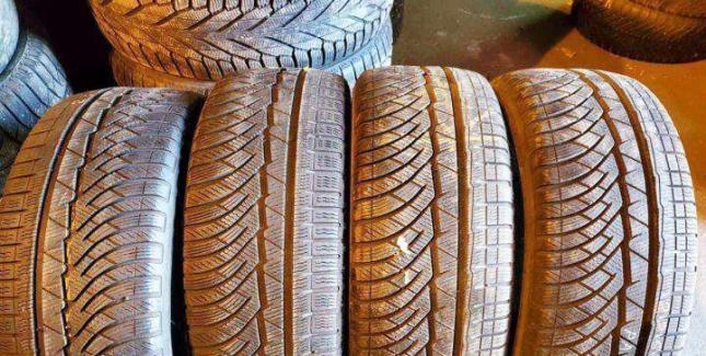 Michelin Pilot Alpin 4 245/45 R18
