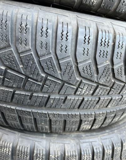 Hankook Winter I&#39;Cept Evo2 W320A SUV 215/65 R17