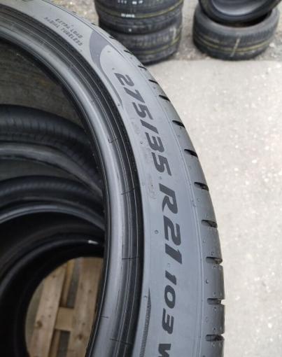 Pirelli P Zero PZ4 275/35 R21