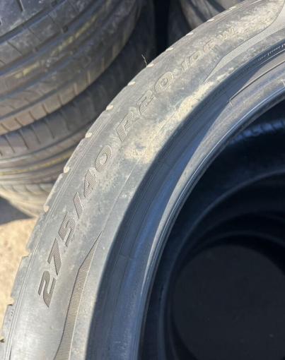 Pirelli P Zero PZ4 275/40 R20 и 315/35 R20