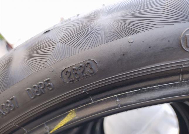 Continental PremiumContact 6 275/35 R22 и 315/30 R22