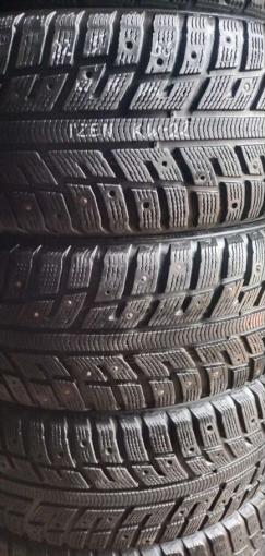 Kumho I&#39;Zen KW22 225/55 R17 H