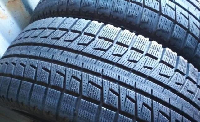 Bridgestone Blizzak Revo2 195/60 R16