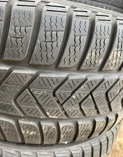 Pirelli Winter Sottozero 3 245/35 R19