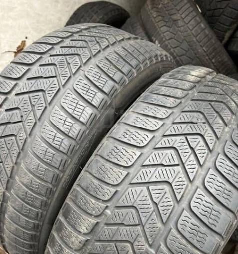 Pirelli Winter Sottozero 3 255/45 R19