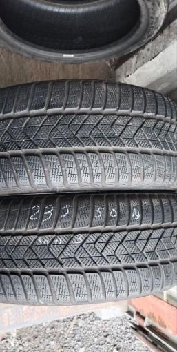 Pirelli Winter Sottozero 3 235/50 R19
