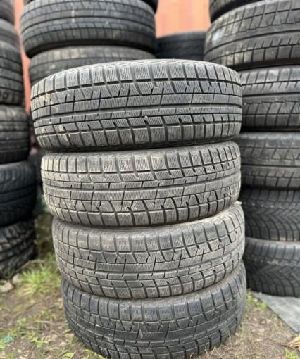 Yokohama Ice Guard IG50 215/60 R16