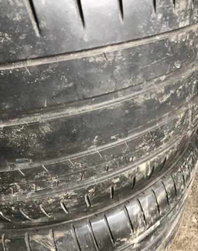 Pirelli P Zero PZ4 315/30 R22