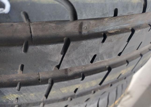 Pirelli P Zero 245/35 R20