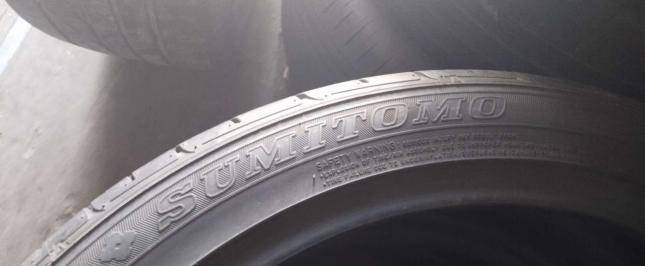 Sumitomo HTR Z III 245/40 R20