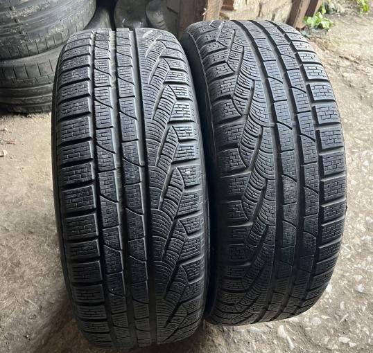 Pirelli Winter Sottozero 210 Serie II 235/50 R19