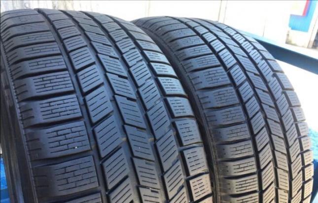 Pirelli Winter 240 Snowsport 235/35 R19