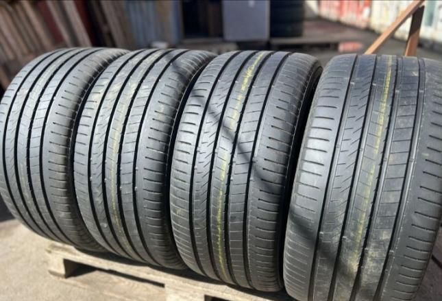 Bridgestone Alenza 001 295/35 R21