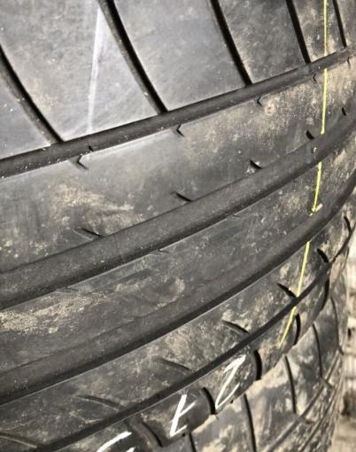 Dunlop SP QuattroMaxx 275/40 R22