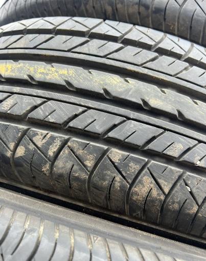 Yokohama dB Decibel E70B 215/60 R16