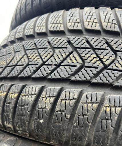 Pirelli Winter Sottozero 3 245/45 R18