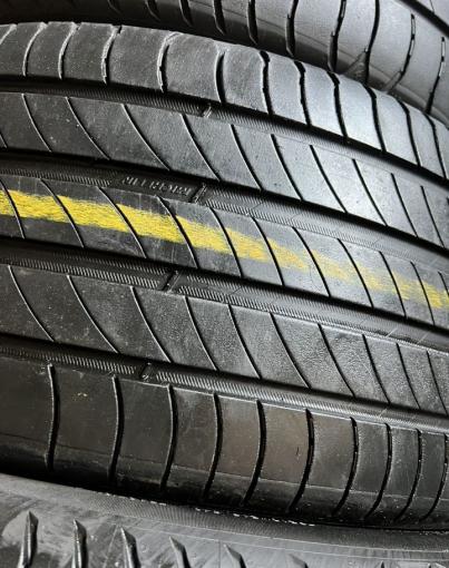 Michelin Primacy 4 235/50 R19