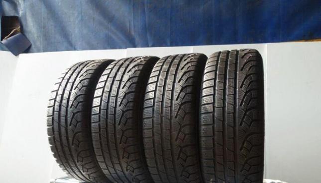 Pirelli Winter Sottozero 210 Serie II 205/50 R17