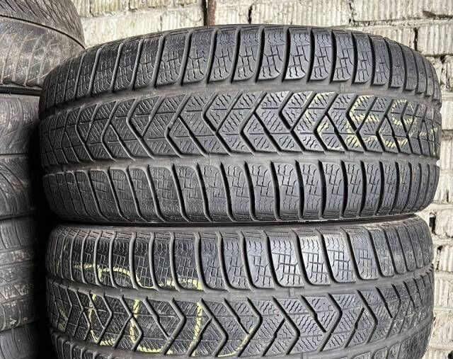 Pirelli Winter Sottozero 3 245/45 R19