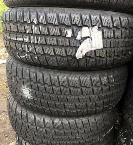 Cooper Weather-Master S/T 2 235/55 R17