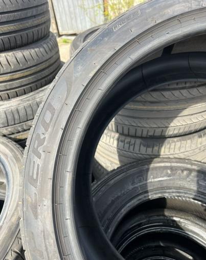 Pirelli P Zero PZ4 275/40 R22