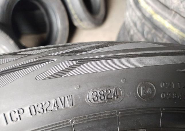 Continental EcoContact 6 235/50 R19