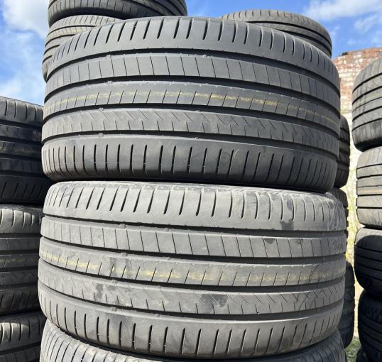 Bridgestone Alenza 001 295/35 R21