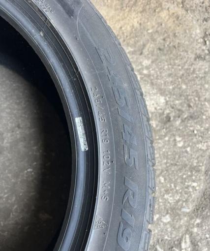 Pirelli Winter Sottozero 3 245/45 R19 V