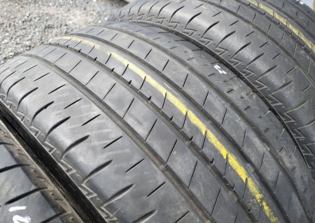 Bridgestone Turanza T005A 235/45 R18