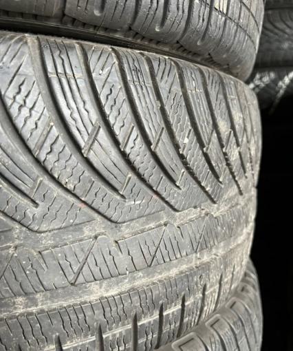Michelin Pilot Alpin 4 225/40 R18