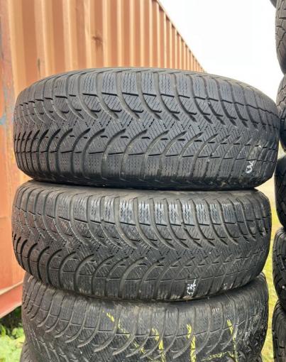 Michelin Alpin 4 185/65 R15