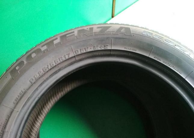 Bridgestone Potenza RE92A 225/55 R17