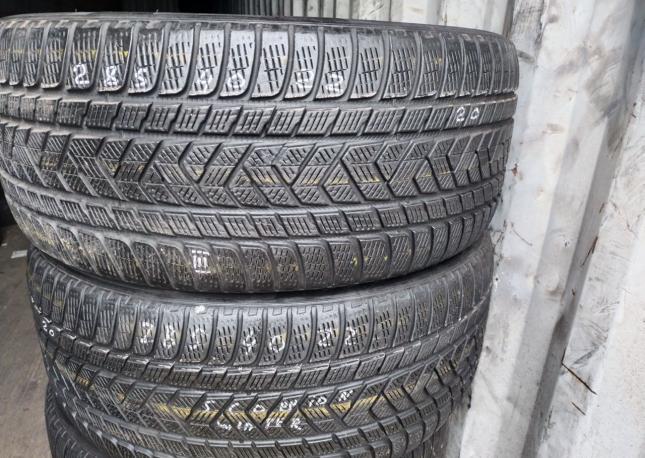 Pirelli Scorpion Winter 285/40 R22 110V