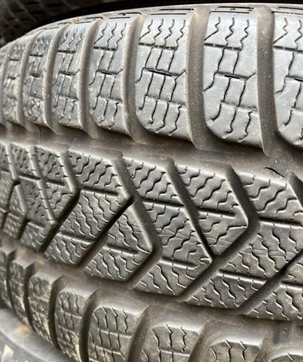 Pirelli Winter Sottozero 3 225/45 R18
