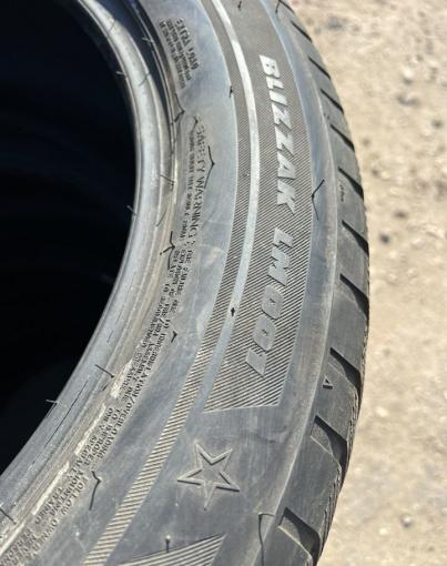 Bridgestone Blizzak LM-001 255/55 R20