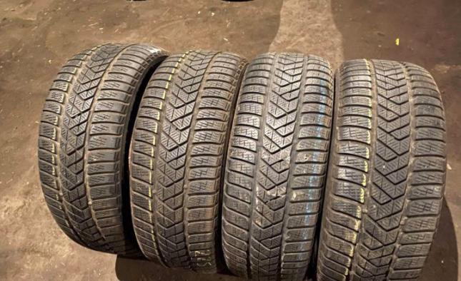 Pirelli Winter Sottozero 3 245/45 R18 V