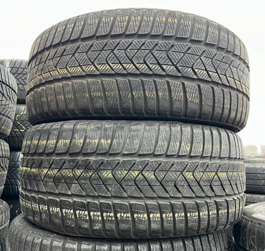 Pirelli Winter Sottozero 3 235/35 R20