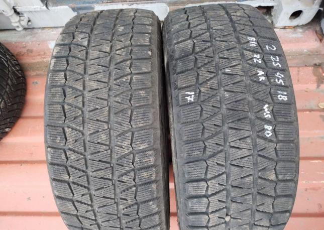 Bridgestone Blizzak WS-80 225/45 R18 95H