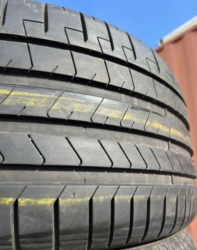 Pirelli P Zero PZ4 285/30 R21