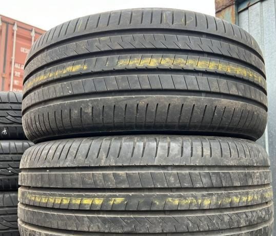 Bridgestone Alenza 001 275/55 R20