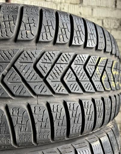 Pirelli Winter Sottozero 3 245/45 R19