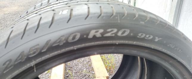 Pirelli P Zero 245/40 R20 Y