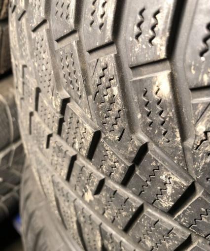 Hankook Winter I&#39;Cept Evo2 W320A SUV 235/55 R18