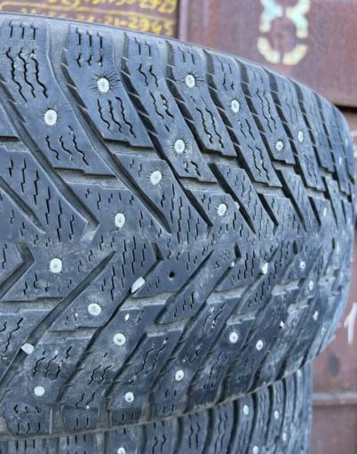 Nokian Tyres Hakkapeliitta 8 235/55 R17