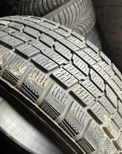 Dunlop DSX 215/60 R17