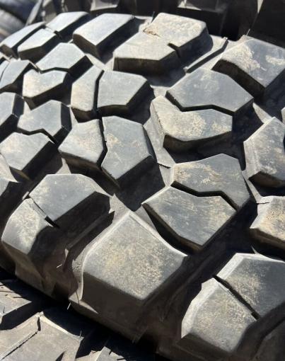 Bfgoodrich Mud-Terrain T/A KM2 255/75 R17