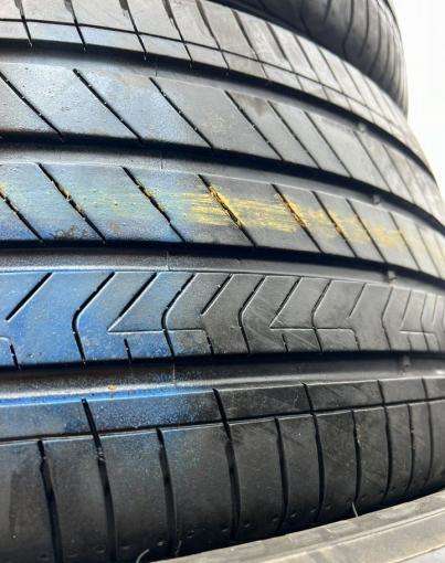 Kumho Majesty 9 Solus TA91 255/45 R18