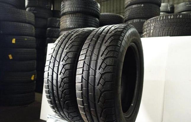 Pirelli Winter Sottozero 240 Serie II 235/40 R19