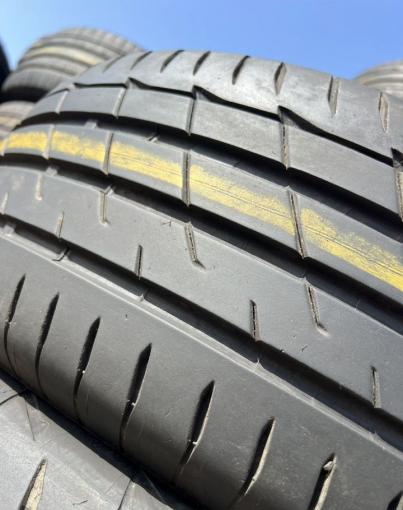 Bridgestone Potenza Adrenalin RE004 225/55 R17